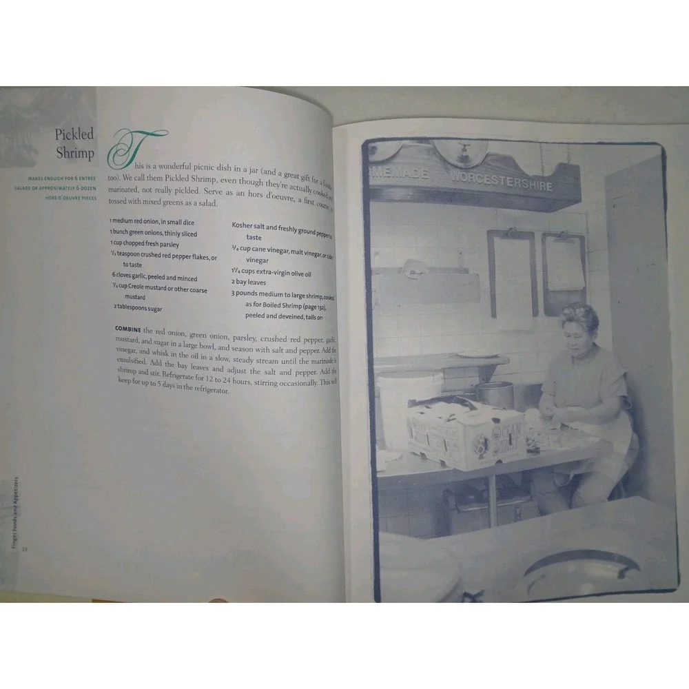 Commander's Kitchen Cookbook First‎ Edition 2000  New Orleans HC